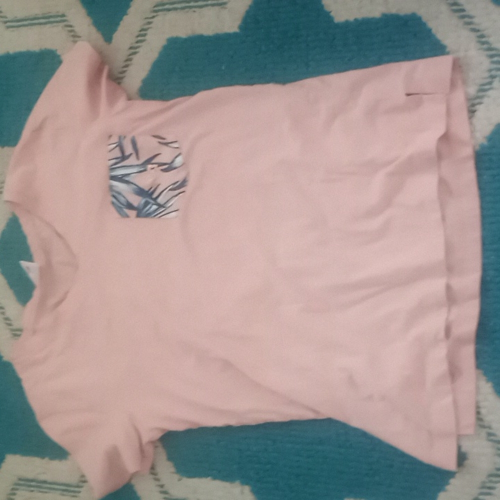 VS PINK peachy one pocket tee